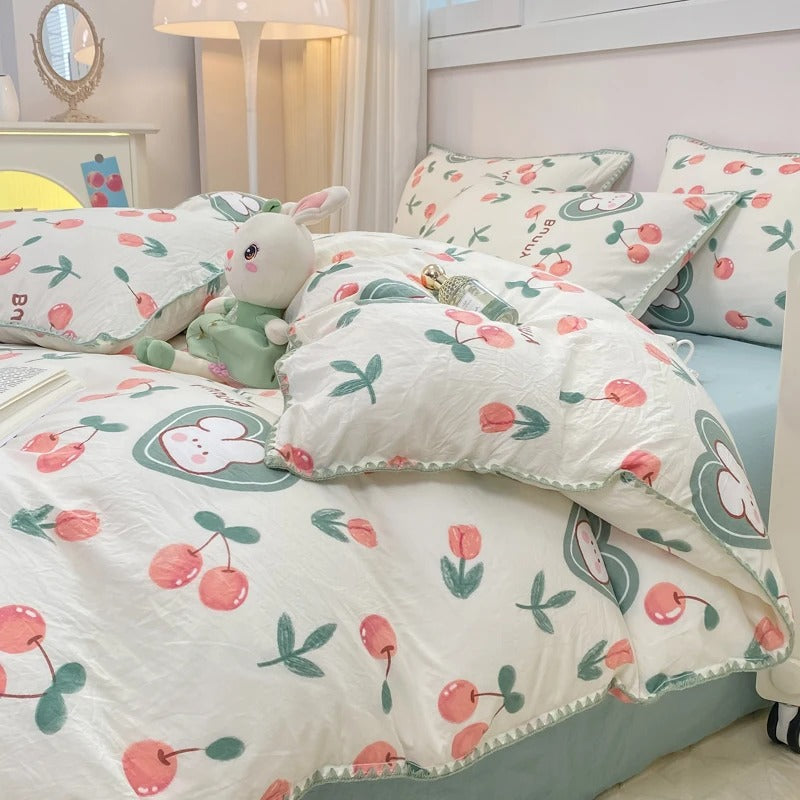Floral Bedding Set with Cherry Blossom and Berry Print in Four Sizes