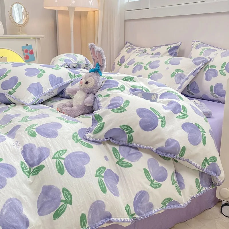 Floral Bedding Set with Cherry Blossom and Berry Print in Four Sizes