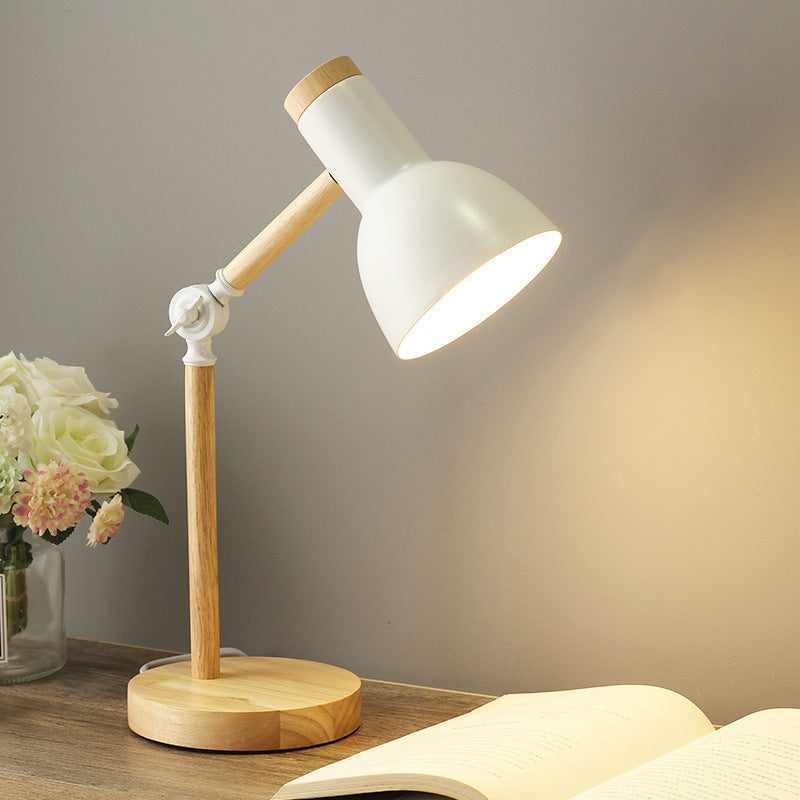 Modern Desk Lamp with Adjustable Lever Arm and Directional Tilting Head