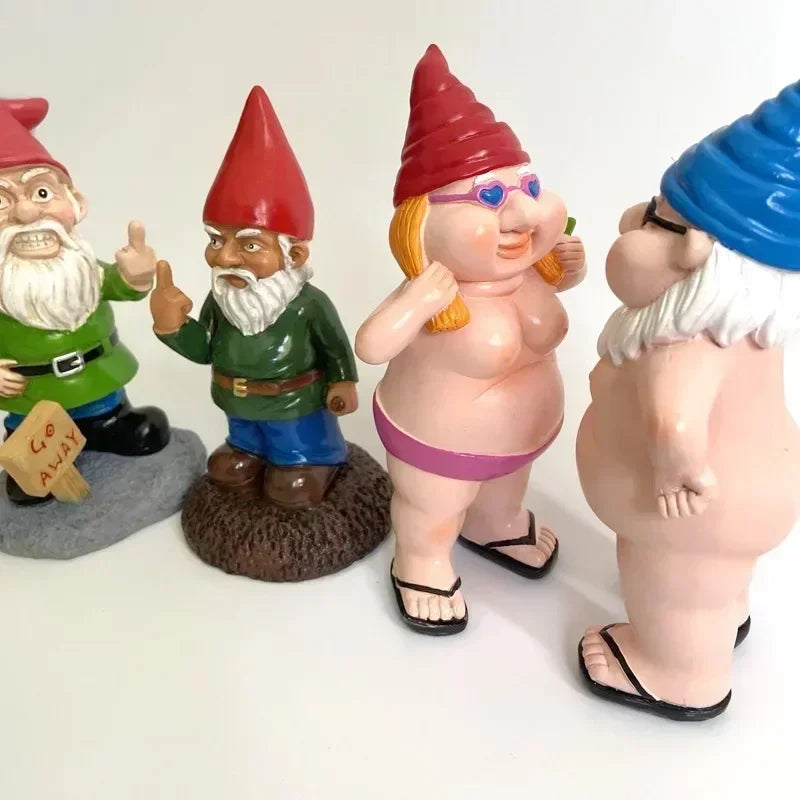 Christmas Ornaments Gnome Statues in Resin with 26 Designs